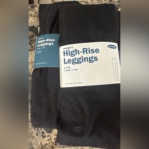 ✨ Brand New Old Navy High Rise Leggings Black Size Large 2 Pairs! ✨